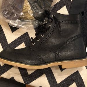Men’s UGG boots